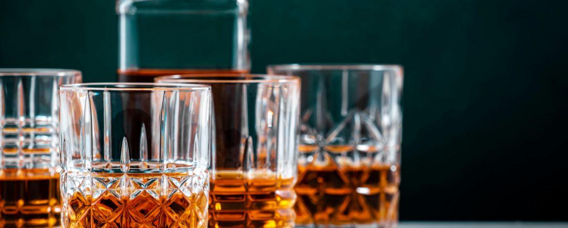 Diferența dintre whiskey irlandez și scotch